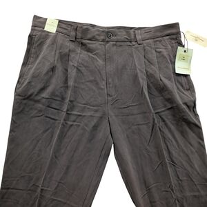 Tommy Bahama Brown 100% Silk Pleated Pants Trousers Men's 42x34 NWT